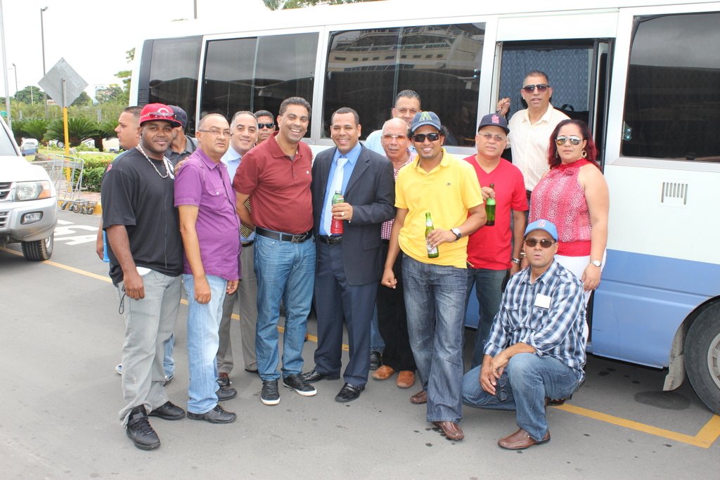 Alcalde de tamboril da Bienvenida a Tamborileños ausentes residente en New York